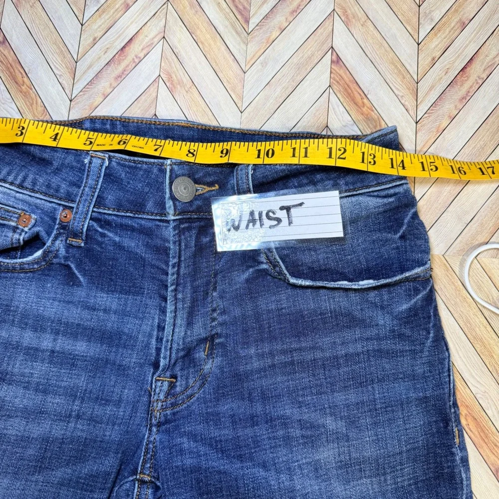 American Eagle Slim Straight Jeans Womens 28x32‎ Dark Wash Distressed Denim